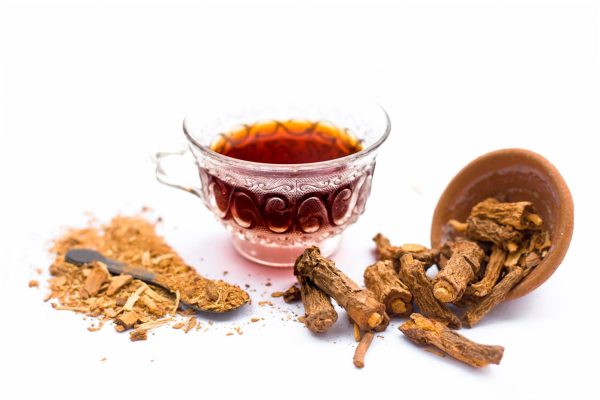 Dried sarsaparilla